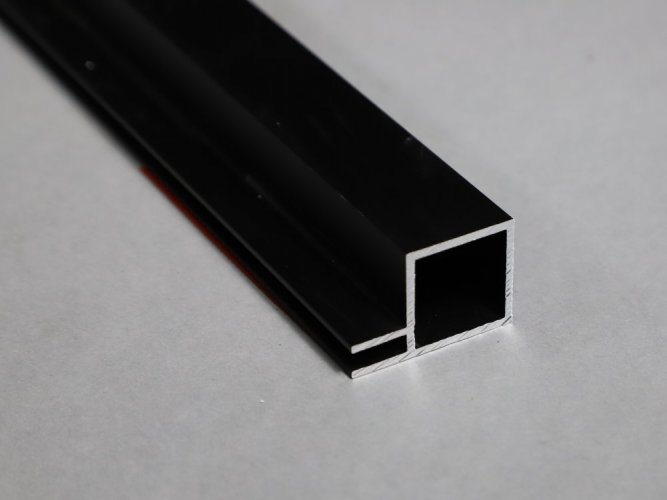 Hliníkový profil černý elox HP20K1če - Délka: 6m