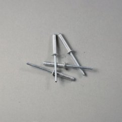 Trhací nýty 4 x 20 mm