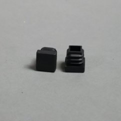 Plastová zátka 15 mm černá