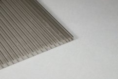 Polykarbonát 2100 x 1000 mm, síla 10 mm