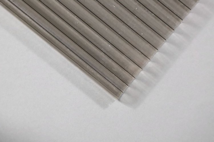Polykarbonát 1500 x 1000 mm, síla 10 mm