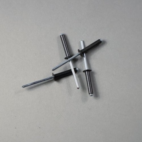 Trhací nýty 4 x 20 mm - černý