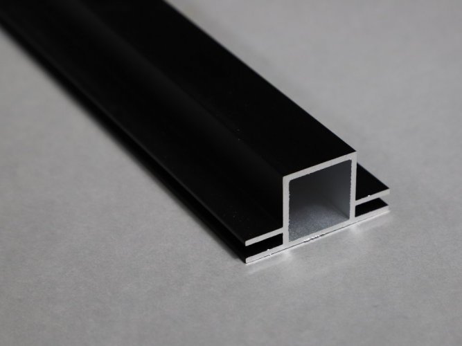 Hliníkový profil čierny elox HP20K2če - Dĺžka: 6m